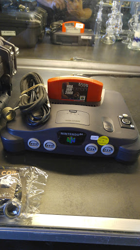 Tobacco Shop «Peacepipe Smoke Shop», reviews and photos, 622 Santa Rosa Ave, Santa Rosa, CA 95404, USA