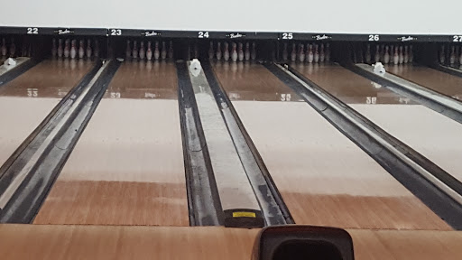 Bowling Alley «AMF Town & Country Lanes», reviews and photos, 405 Boston Turnpike, Shrewsbury, MA 01545, USA