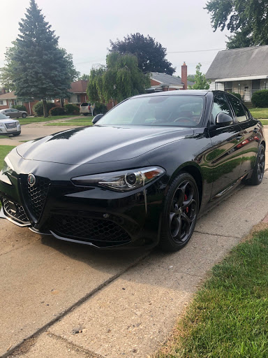 Used Car Dealer «Genesis Auto Sales Inc.», reviews and photos, 29187 Gratiot Ave, Roseville, MI 48066, USA