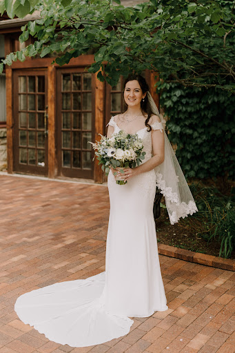 Beauty Salon «Montage Salon & Spa», reviews and photos, 612 W State St, Geneva, IL 60134, USA