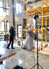 Gladys Alexander PHOTOGRAPHY - Photo 4 - Car repair in , Laredo