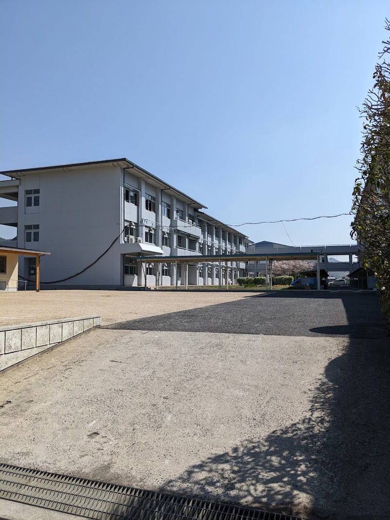 山南学園