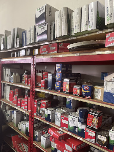 Auto Repair Shop «Meineke Car Care Center», reviews and photos, 121 Whittier Blvd, Montebello, CA 90640, USA