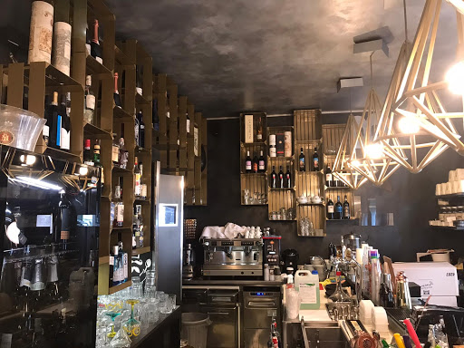 FAB - Coffee Bar & Lounge