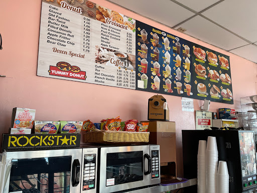 Donut Shop «Yummy Donuts & Croissants», reviews and photos, 13439 Osborne St # 12, Arleta, CA 91331, USA