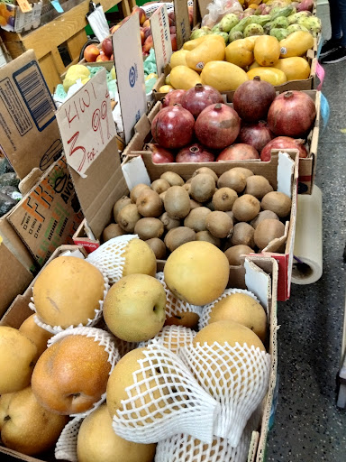 Produce Market «Sun Valley Farms Market», reviews and photos, 2380 NE Coachman Rd, Clearwater, FL 33765, USA