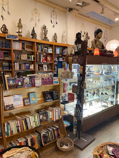 Book Store «Garland of Letters Bookstore», reviews and photos, 527 South St, Philadelphia, PA 19147, USA