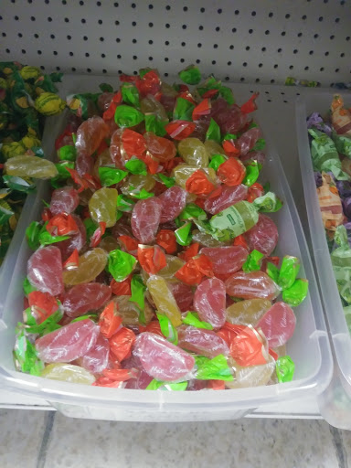 Grocery Store «European Market & Deli 