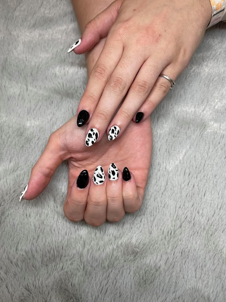 Extravagant Nails & spa 42001