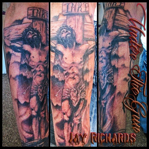Explore hand tattoo ideas for woman, creative tattoo ideas in Roanoke, available at RailYard INK