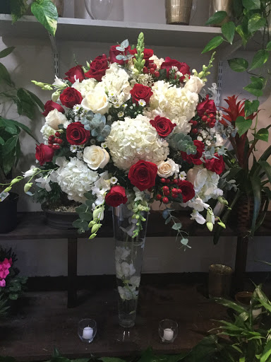 Florist «Greenwich Blooms Florist Inc», reviews and photos, 109 Mill St, Greenwich, CT 06830, USA