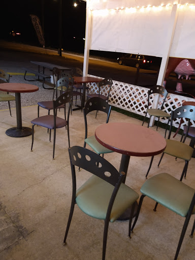 Ice Cream Shop «Chunky Monkey Ice Cream Shop», reviews and photos, 139 Little Senator Cir, Clinton, TN 37716, USA