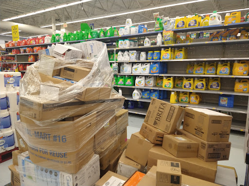 Discount Store «Walmart», reviews and photos, 1570 Chester Pike, Eddystone, PA 19022, USA