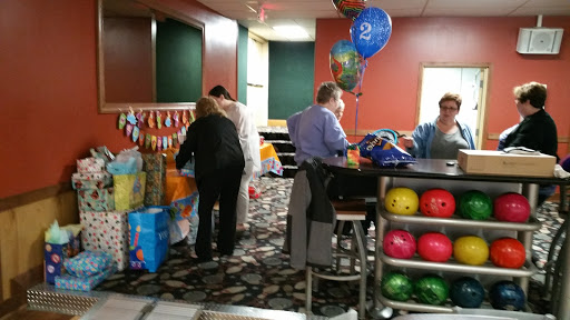 Bowling Alley «Wickliffe Lanes», reviews and photos, 30315 Euclid Ave, Wickliffe, OH 44092, USA