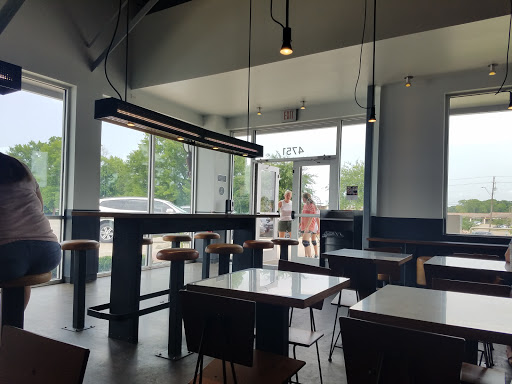 Mexican Restaurant «Chipotle Mexican Grill», reviews and photos, 4751 S Broadway Ave, Tyler, TX 75703, USA