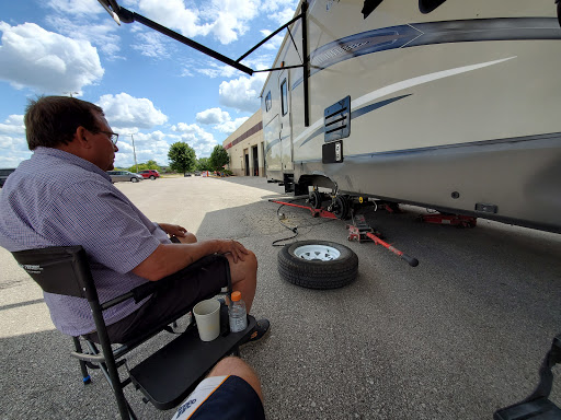 Tire Shop «Discount Tire Store - Coralville, IA», reviews and photos, 1491 Coral Ridge Ave, Coralville, IA 52241, USA