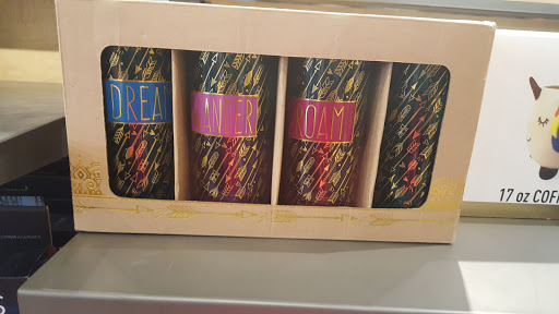 Clothing Store «Tillys», reviews and photos, 1641 E Monte Vista Ave, Vacaville, CA 95688, USA