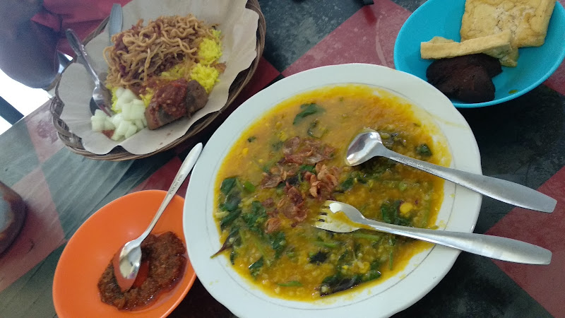 Restoran Makan Siang Terbaik di Kota dengan Tempat Makan Terkenal dan Warung Makan Terkenal