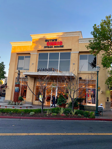Clothing Store «Forever 21», reviews and photos, 1192 Locust St, Walnut Creek, CA 94596, USA