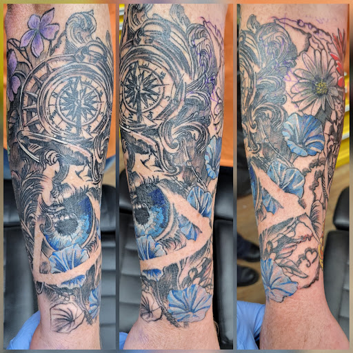 Explore 4 brothers tattoo ideas, creative tattoo ideas in Macomb, available at Naez Ink