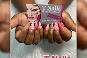 T Nails Petersburg image