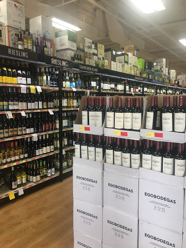 Wine Store «Wine Outlet», reviews and photos, 10 Meadowlands Pkwy, Secaucus, NJ 07094, USA