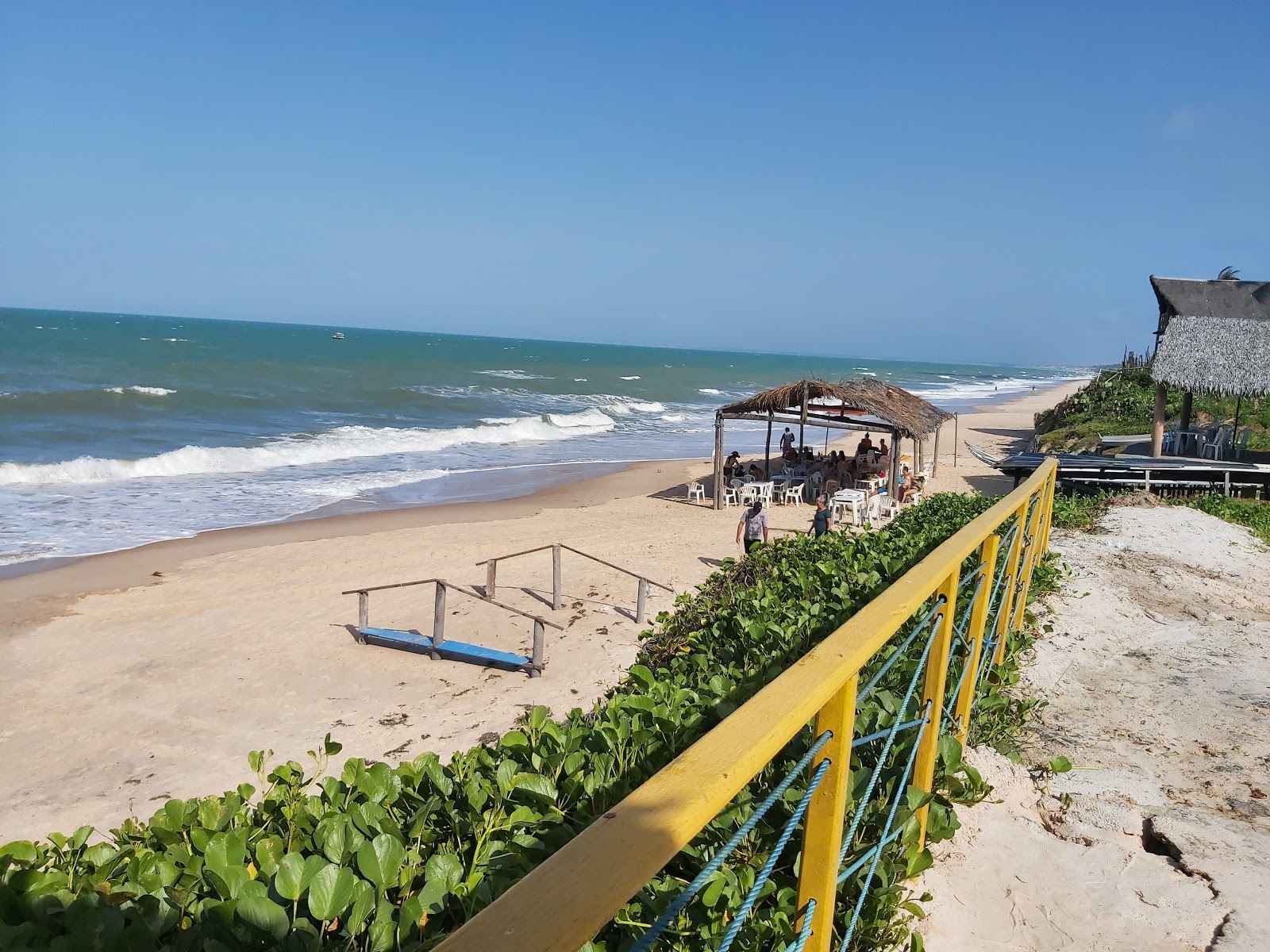 Foto di Spiaggia di Quixaba e l'insediamento