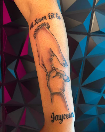 Explore dead rose tattoo ideas, creative tattoo ideas in Bethlehem, available at Soul Glow Electric Ink