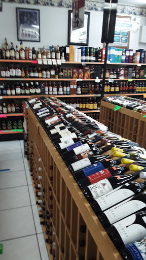 Liquor Store «Varadero Liquors», reviews and photos, 5717 NW 7th St, Miami, FL 33126, USA