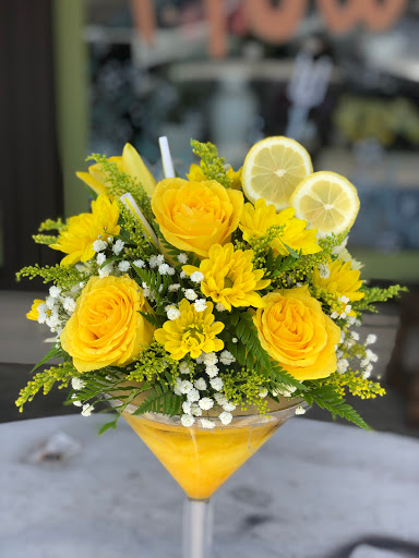 Florist «Country Cousins Flower shop», reviews and photos, 841 E Whittier Blvd, La Habra, CA 90631, USA