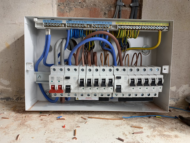 Reviews of Platinum Elec LTD in Manchester - Electrician