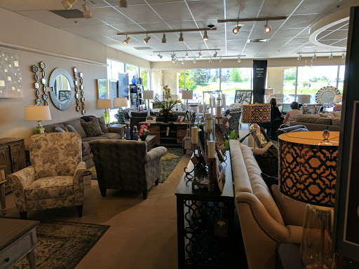 Furniture Store «La-Z-Boy Furniture Galleries», reviews and photos, 8901 E County Line Rd, Centennial, CO 80112, USA