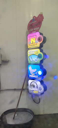 Car Wash «Elephant Car Wash», reviews and photos, 12900 Bel-Red Rd, Bellevue, WA 98005, USA