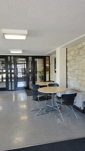 Book Store «BARNES & NOBLE AT CONCORDIA UNIVERSITY BOOKSTORE», reviews and photos, 7400 Augusta St, River Forest, IL 60305, USA