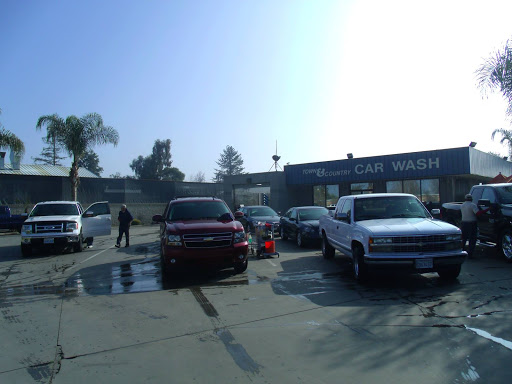 Town & Country Car Wash en Visalia