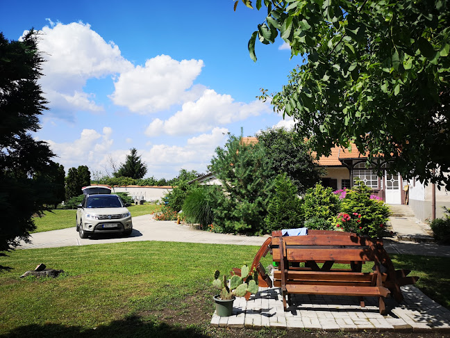 Opinii despre Borsodszirák Római Katolikus Plébánia în Borsodszirák - Templom