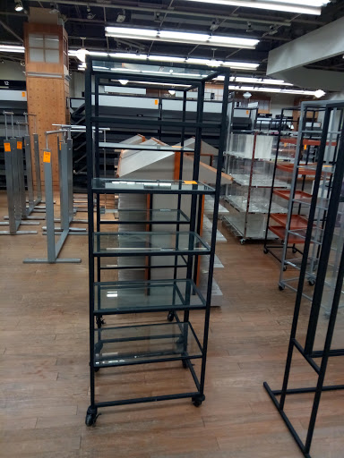 Department Store «Saks OFF 5TH», reviews and photos, 4700 Baldwin Rd, Auburn Hills, MI 48326, USA