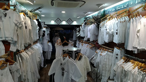 Magasin de vêtements Blanc du Nil Saintes-Maries-de-la-Mer