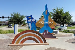 Oklahoma Tourist Info Center image