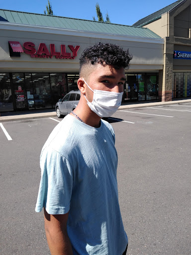 Hair Salon «Supercuts», reviews and photos, Supercuts, 1530 N Pacific Hwy #140, Woodburn, OR 97071, USA