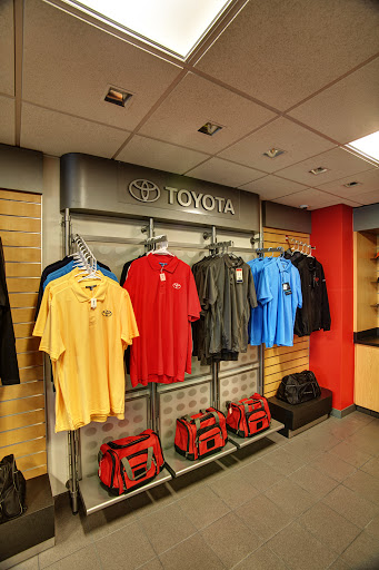 Toyota Dealer «Checkered Flag Toyota», reviews and photos, 5301 Virginia Beach Blvd, Virginia Beach, VA 23462, USA