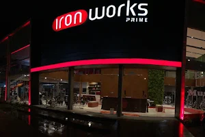 Academia Ironworks Prime - Canoas image