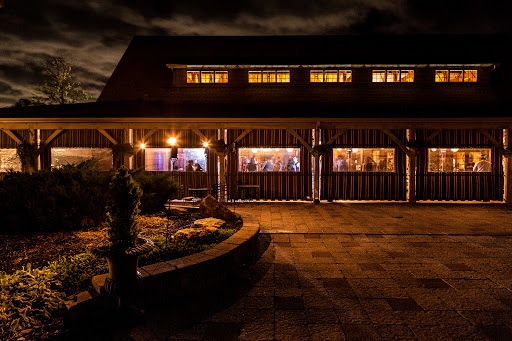 Wedding Venue «Timberlodge at Arrowhead Golf Club», reviews and photos, 12292 Clarence Center Rd, Akron, NY 14001, USA