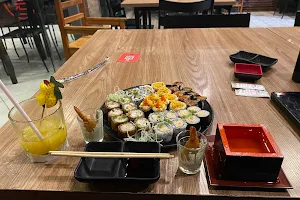 Ragun Sushi Bar image