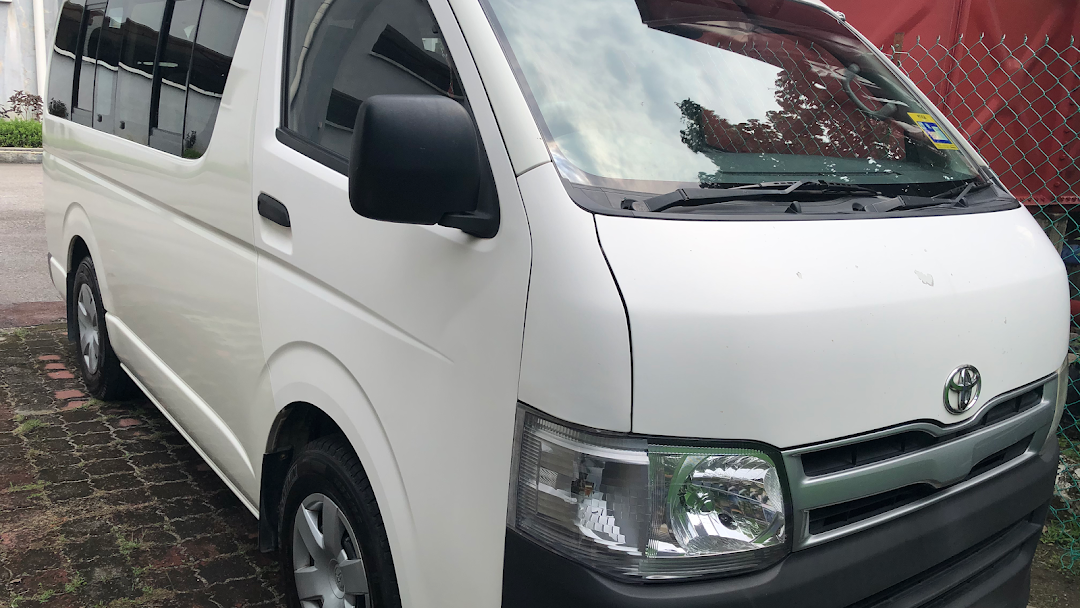 Rental Sewa Van Toyota Hiace Kuala Lumpur & Selangor
