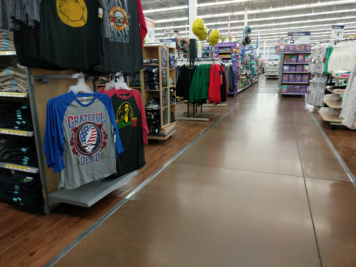 Department Store «Walmart Supercenter», reviews and photos, 3290 S Santiam Hwy, Lebanon, OR 97355, USA