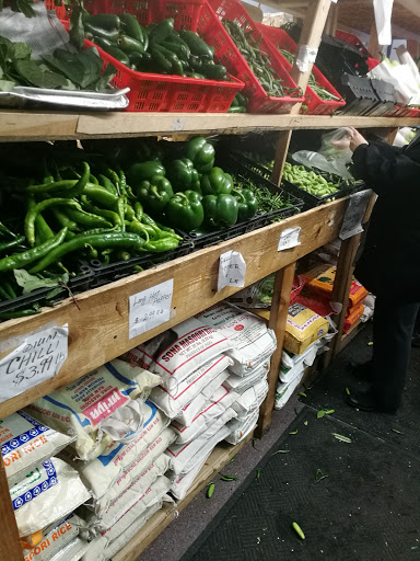Grocery Store «Duniya Supermarket & Grill», reviews and photos, 688 New Loudon Rd, Latham, NY 12110, USA