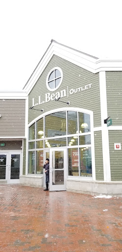 Clothing Store «L.L. Bean Outlet», reviews and photos, 1 Freeport Village Station, Freeport, ME 04033, USA