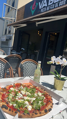 VA BENE Pizza au feu de bois à Domont