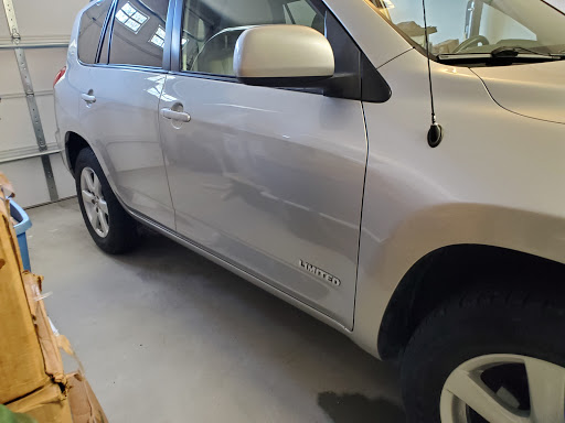 Auto Body Shop «Kingston Collision and Glass», reviews and photos, 6117 NE Minder Rd, Poulsbo, WA 98370, USA